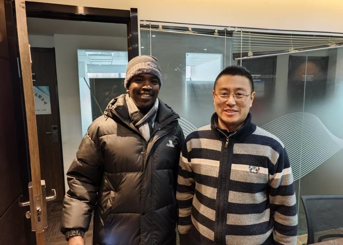 Customer visiting ANTE 30