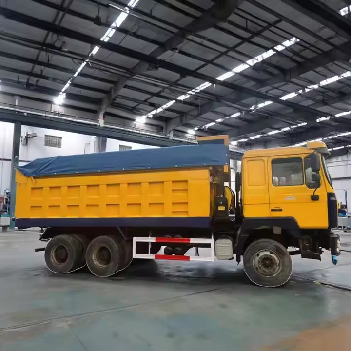 Dump Truck photo 3