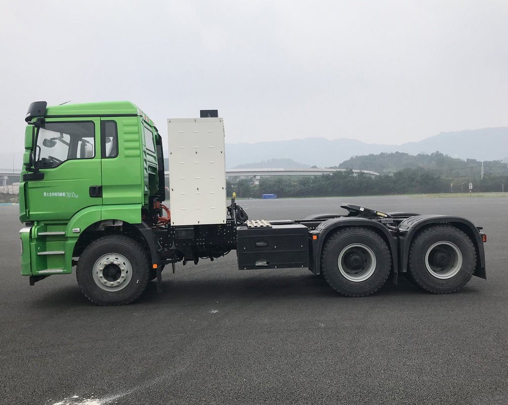 Electric Tractor Truck 6x4 photo 6