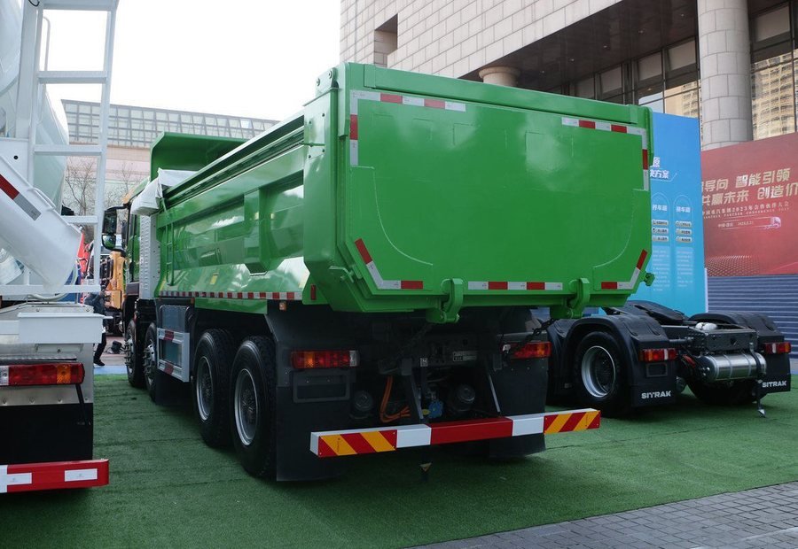 Electric Dump Truck 8x4