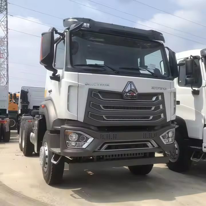 HOWO NX 6x4 Tractor Truck photo 4